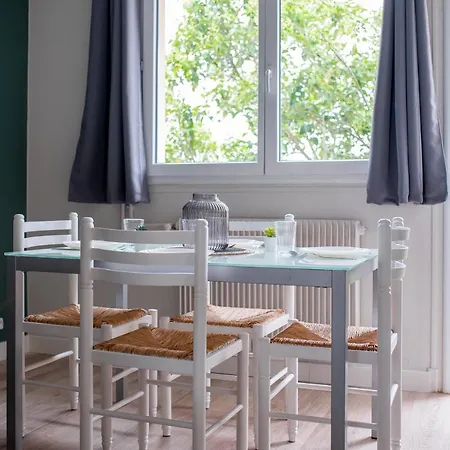 דירה T3 Centre Avec Parking Gratuit Avec Balcons *